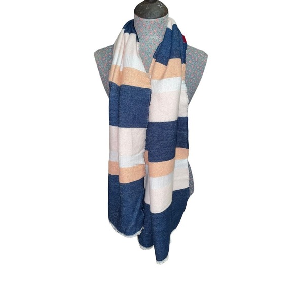 Ann Taylor Super Soft Scarf - Picture 2 of 4